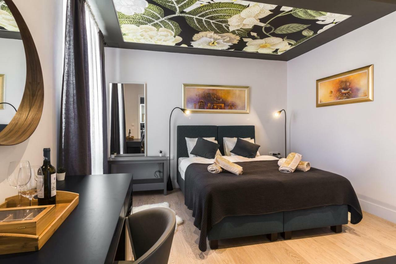 Luxury Rooms 7Heaven City สปลิท ภายนอก รูปภาพ
